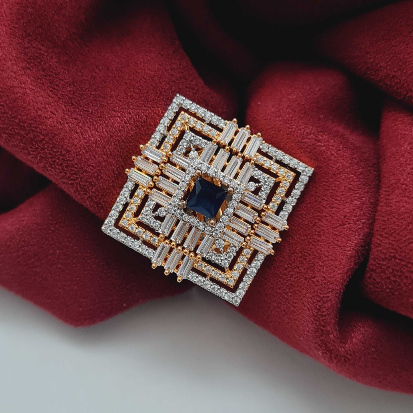 SQUARE ELEGANT AD FINGER RINGS