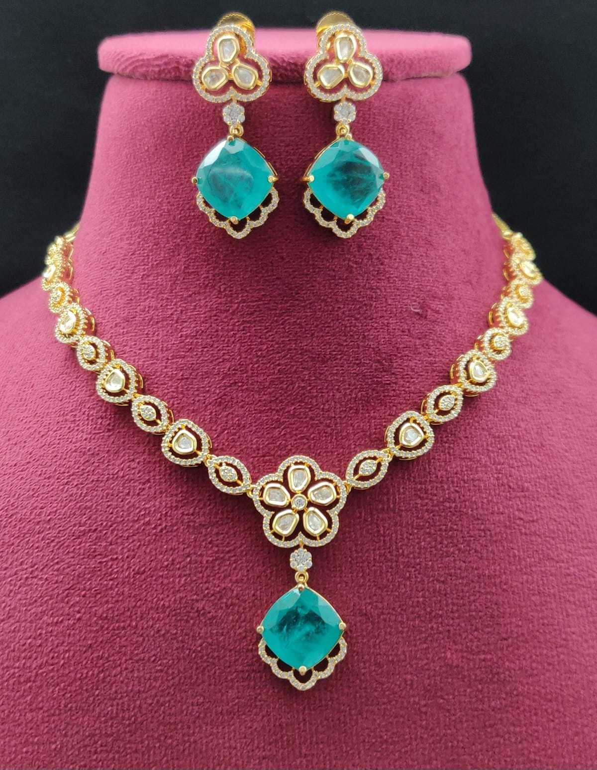 AD KUNDAN FUSION NECKLACE