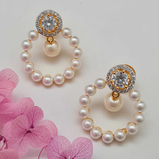 PEARL TRENDY AD EARRINGS