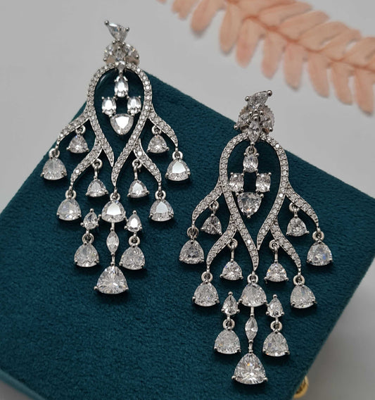 DANGLER AD EARRINGS