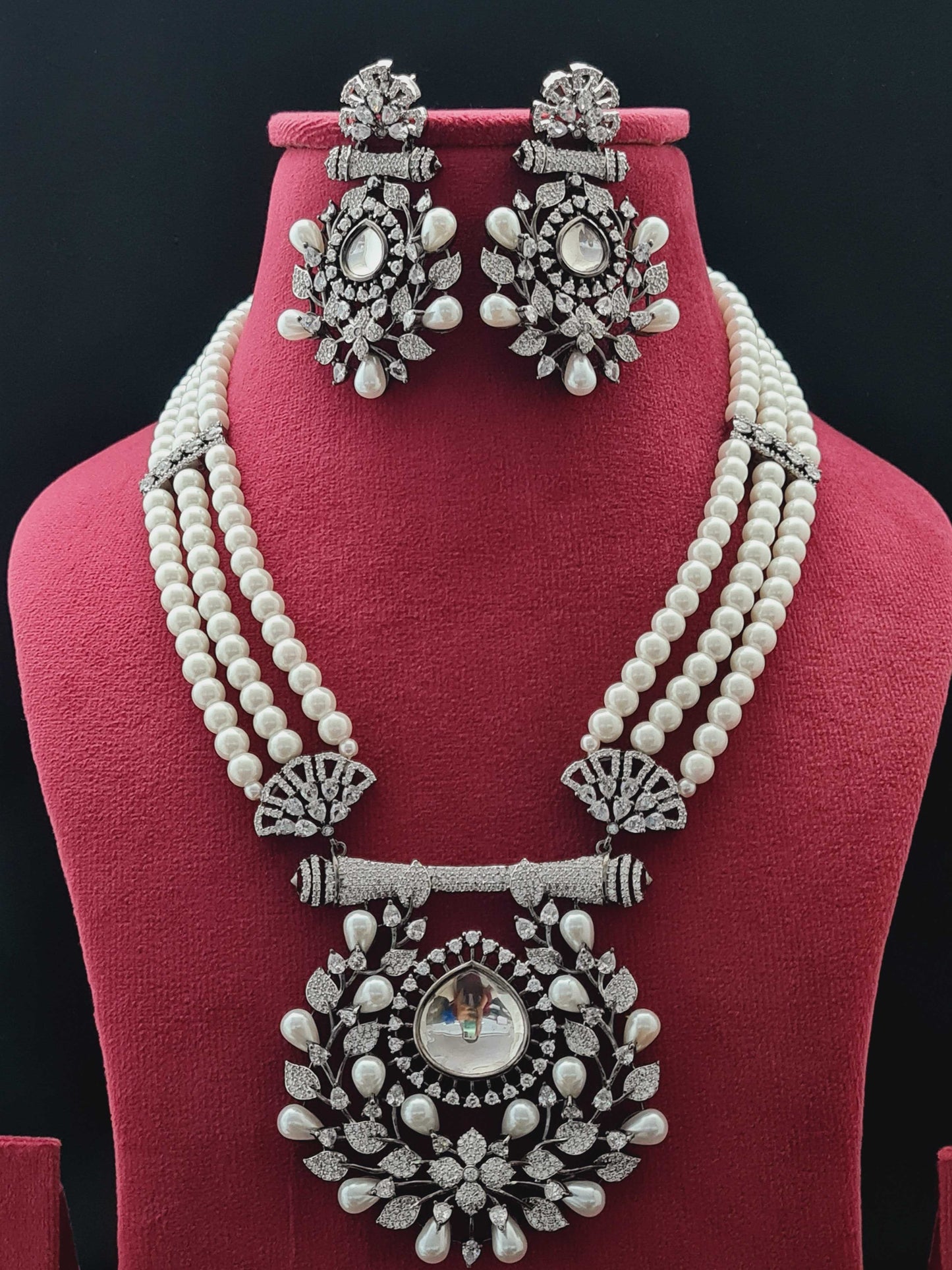 PEARL AD KUNDAN FUSION MALA PENDENT SET