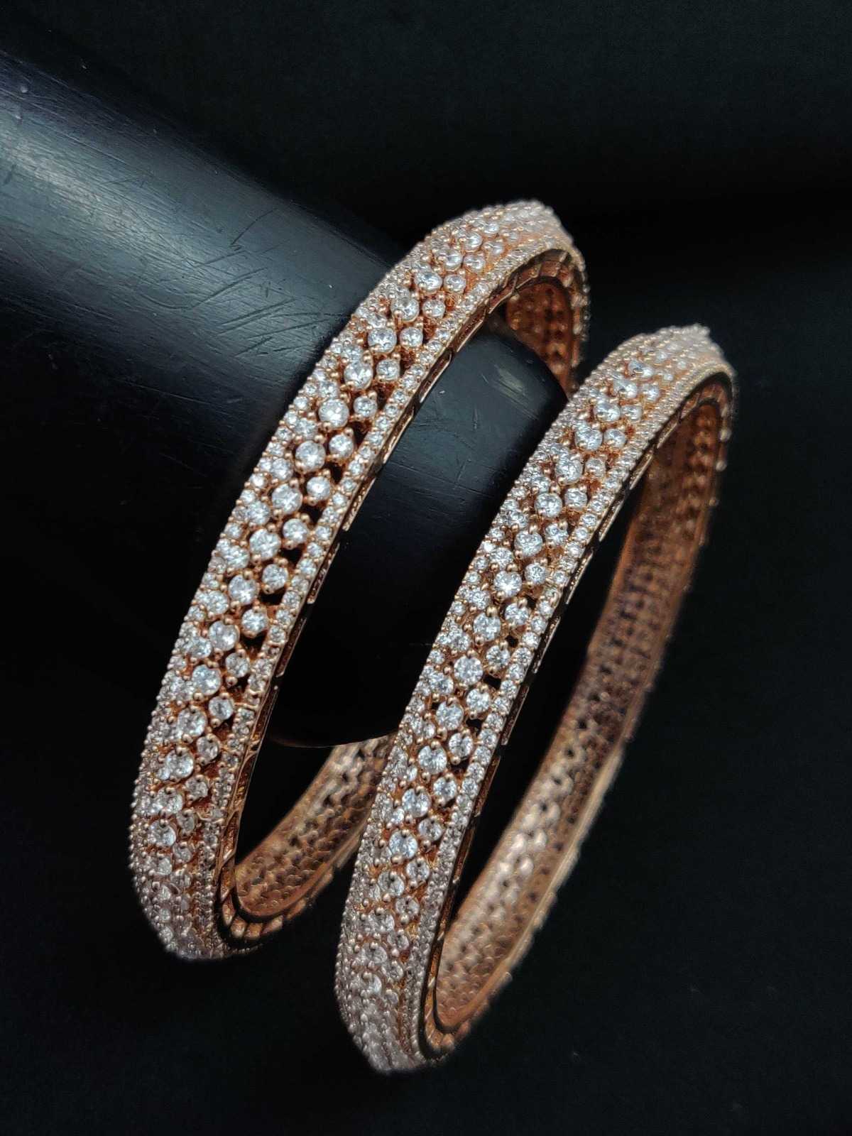 DIAMOND LOOK AD 2PC BANGLES