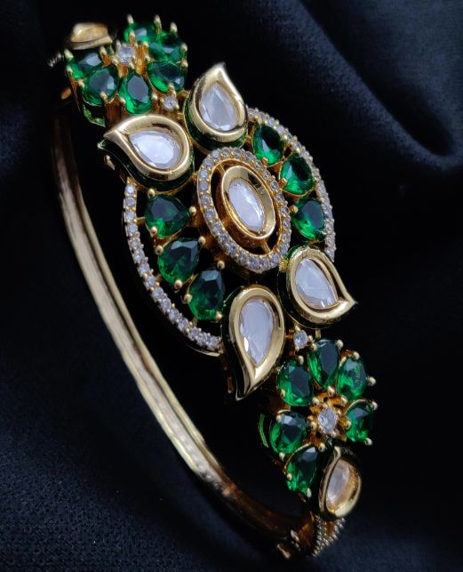 STUNNING AD 1PC KADA