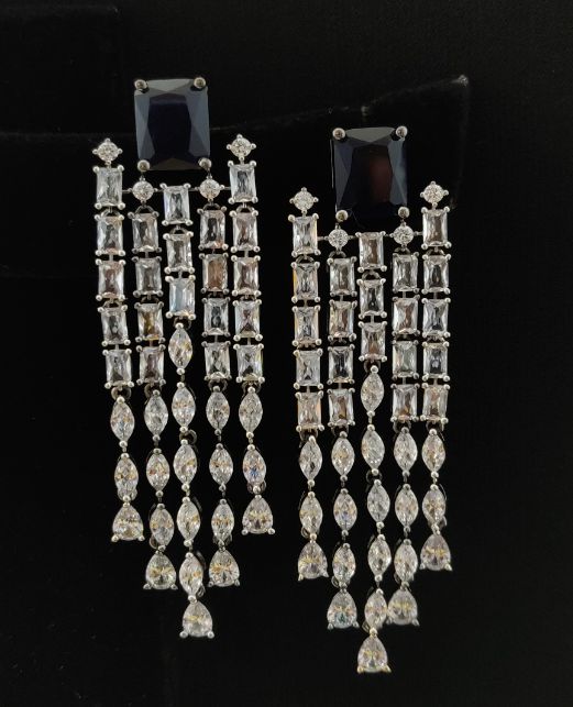 BAGUETTE CZ EARRINGS