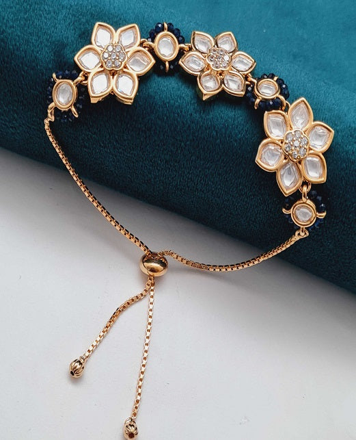 KUNDAN CHARM ADJUSTABLE BRACELET