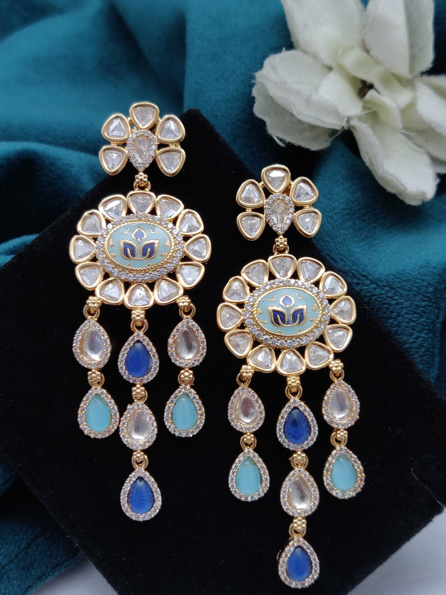 PRECIOUS KUNDAN EARRINGS