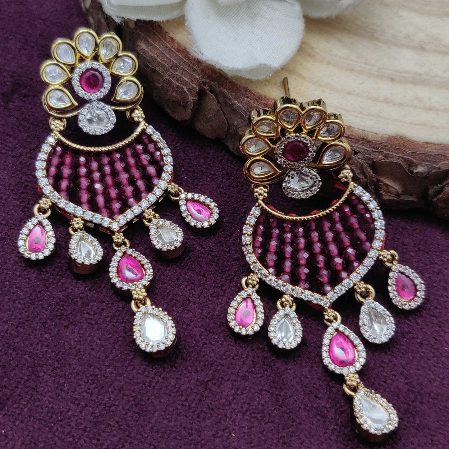 DAZZLING DROP KUNDAN EARRINGS