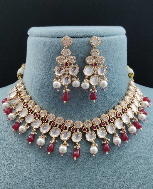 CLASSIC KUNDAN NECKLACE