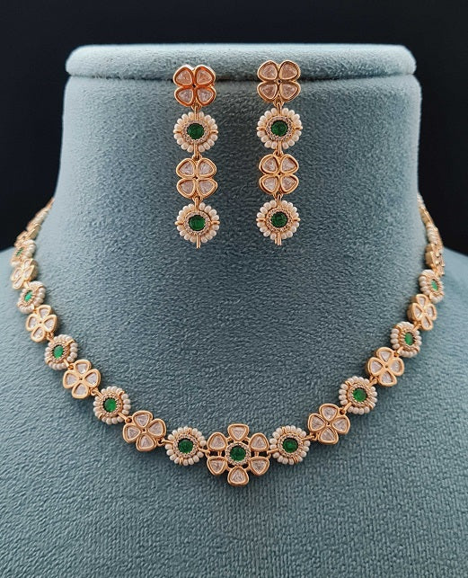 CLASSIC KUNDAN NECKLACE