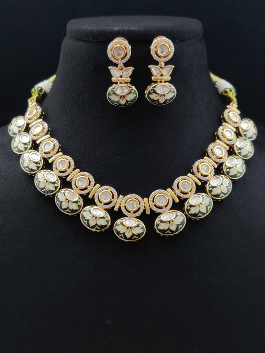 MEENAKARI CLASSIC KUNDAN NECKLACE