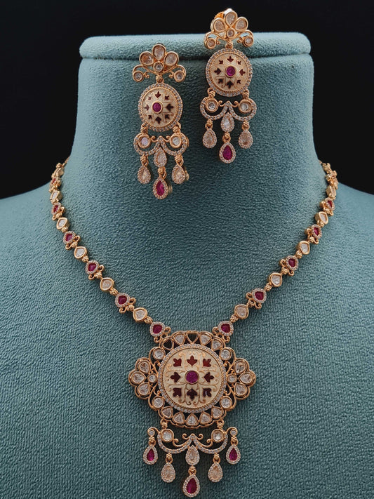 KUNDAN PENDANT NECKLACE