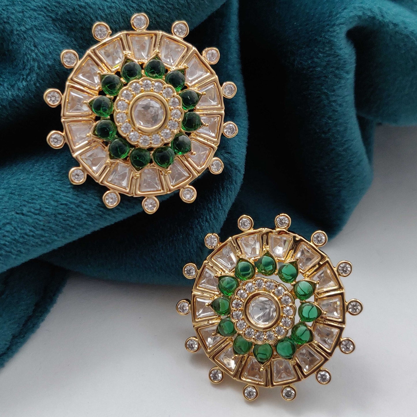 AD KUNDAN FUSION STUDS