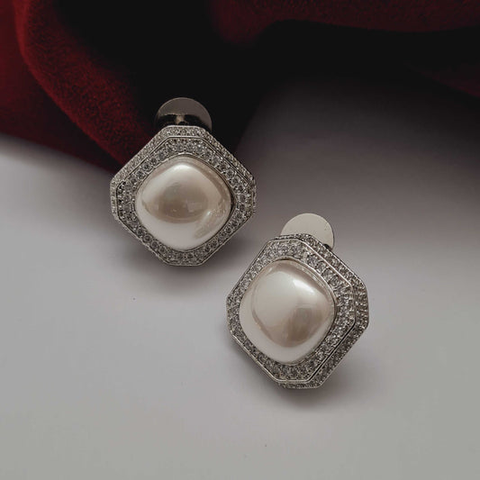 PEARL FANCY AD STUDS