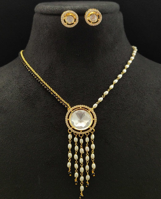 FANCY KUNDAN MS PENDANT WIH POTH