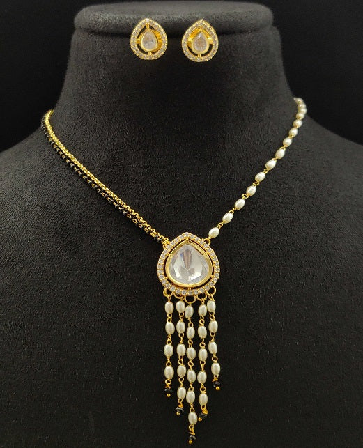 FANCY KUNDAN MS PENDANT WIH POTH