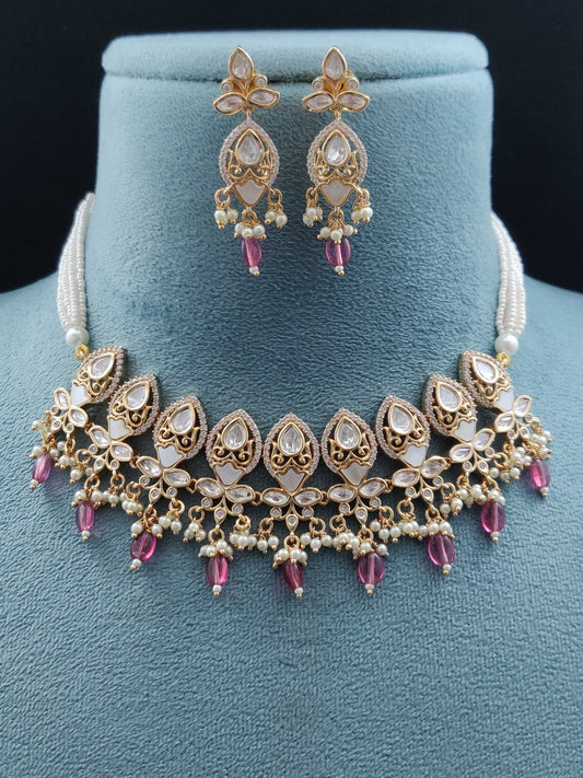 PEARL ELEGANT KUNDAN NECKLACE