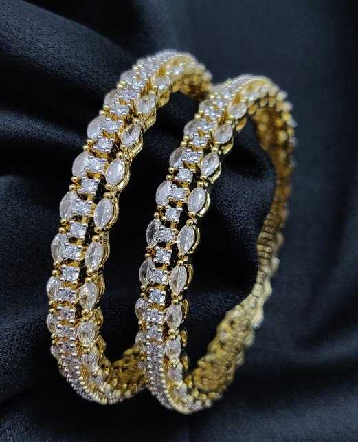 ELEGANT MARQUISE AD 2PC BANGLES