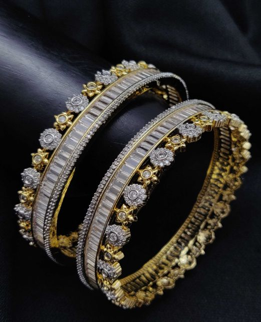 DESIGNER AD 2PC BANGLES