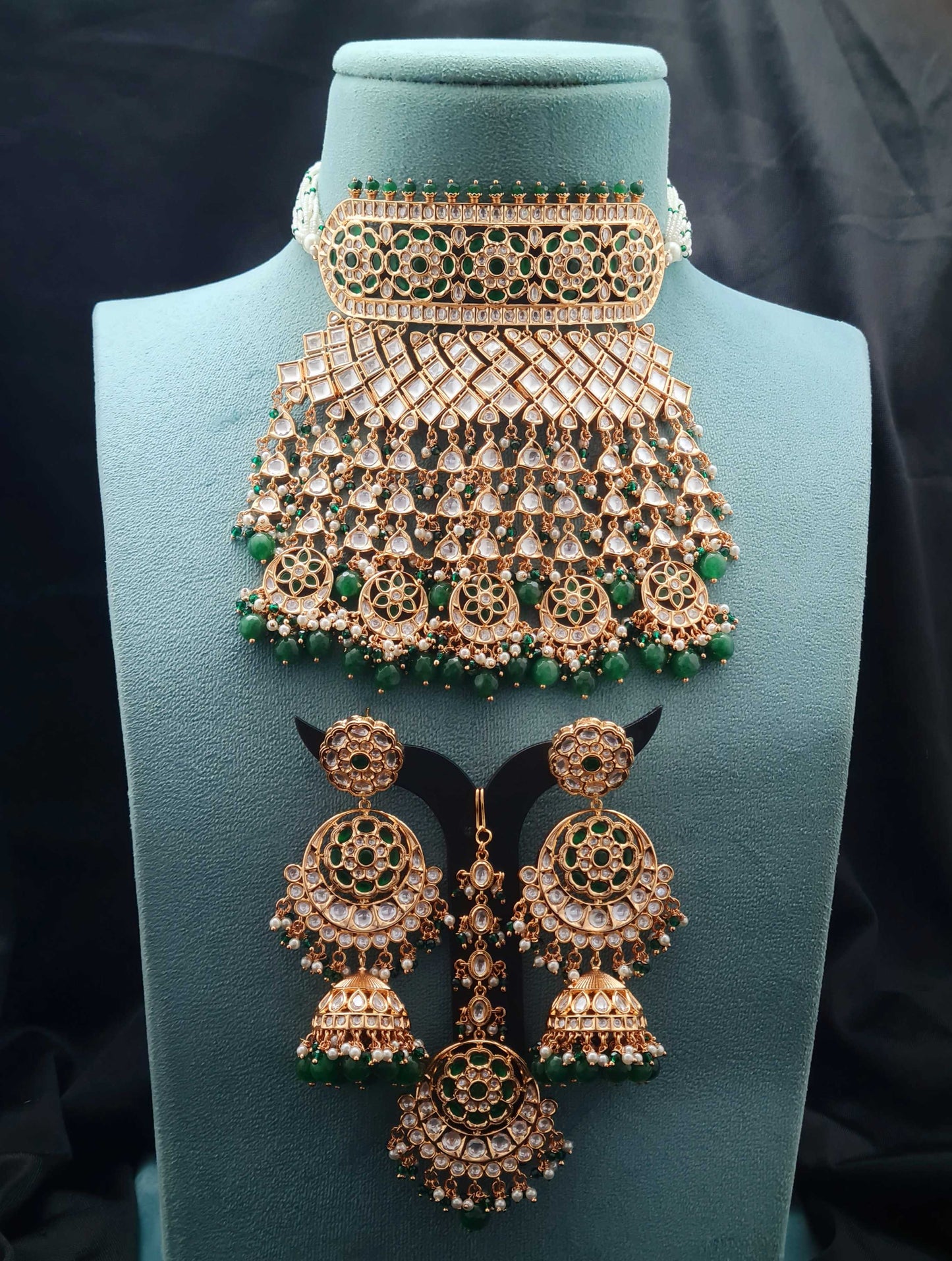 TRADITIONAL BRIDAL KUNDAN CHOKER