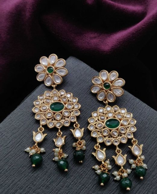 DANGLE KUNDAN EARRINGS