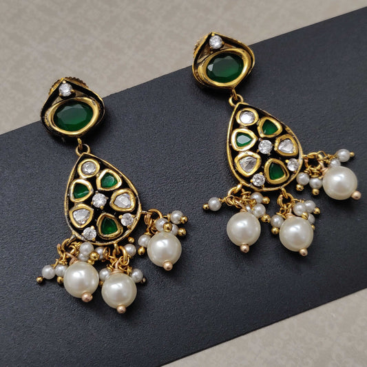 TRENDY PEARL KUNDAN EARRINGS