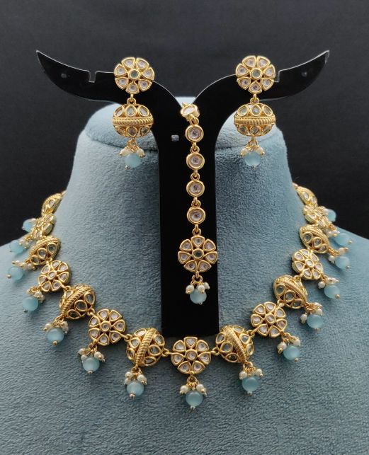 GLAMOROUS KUNDAN NECKLACE