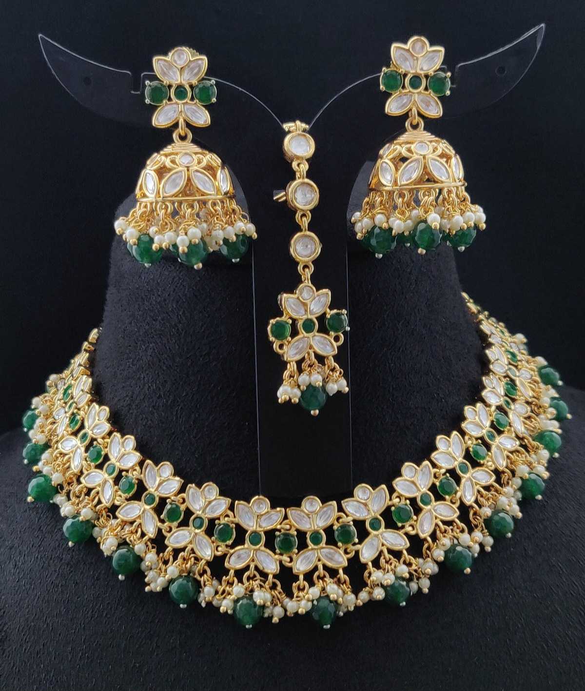 FANCY KUNDAN NECKLACE