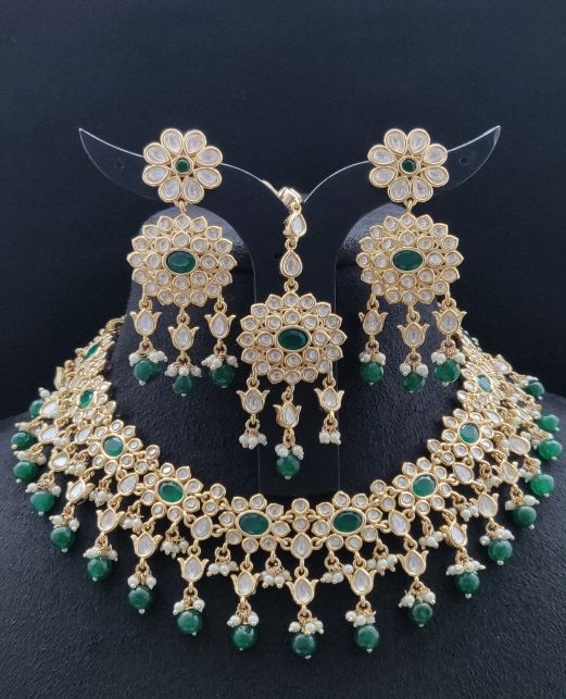 CLASSIC KUNDAN NECKLACE