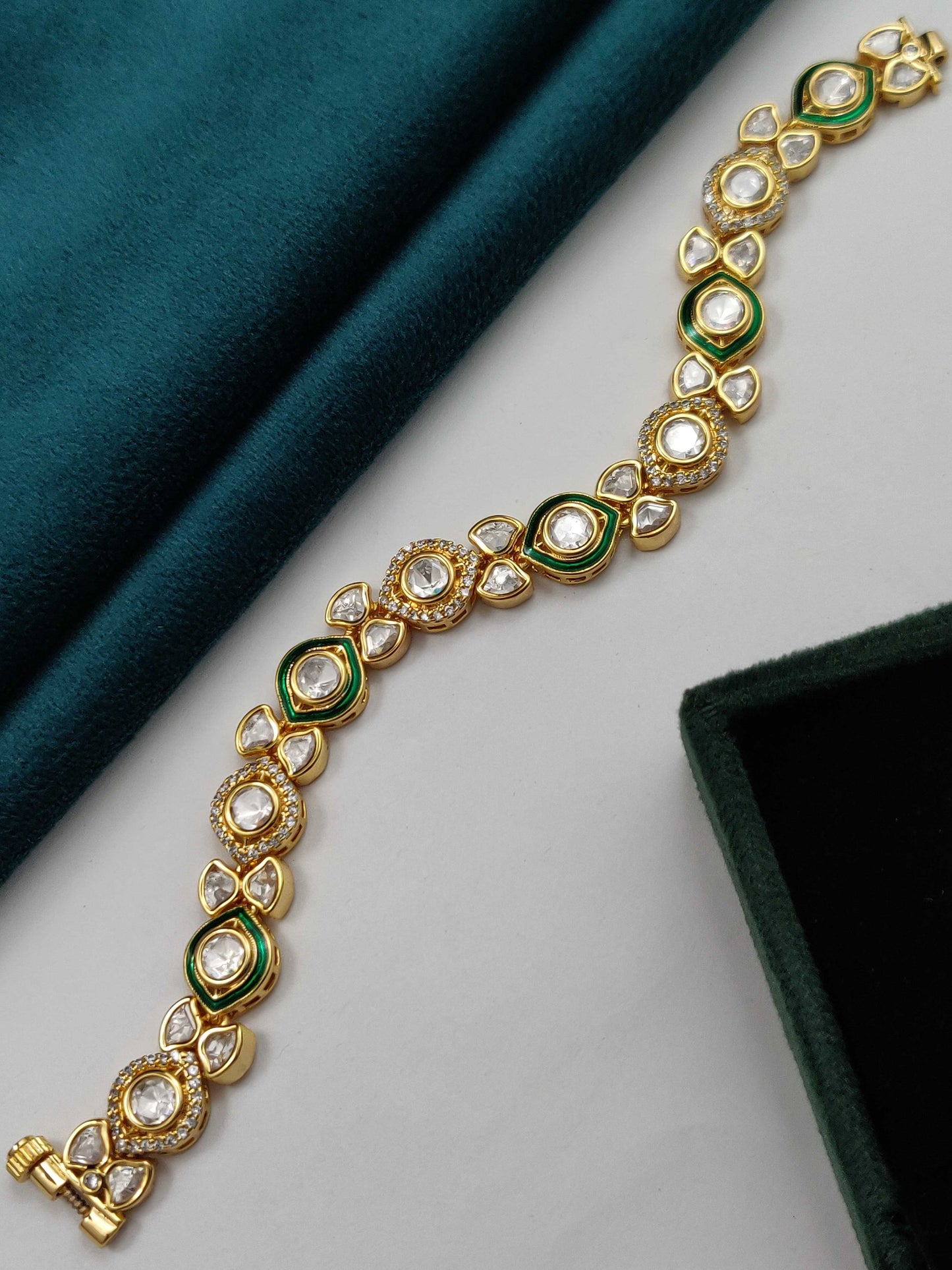 FANCY KUNDAN BRACELET