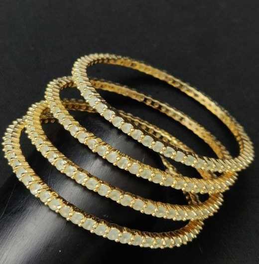 SOLITAIRE CZ 4PCS BANGLES