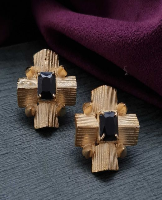 STYLISH ANTIQUE STUDS