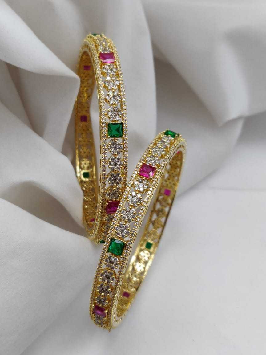 DELICATE AD 2PC BANGLES