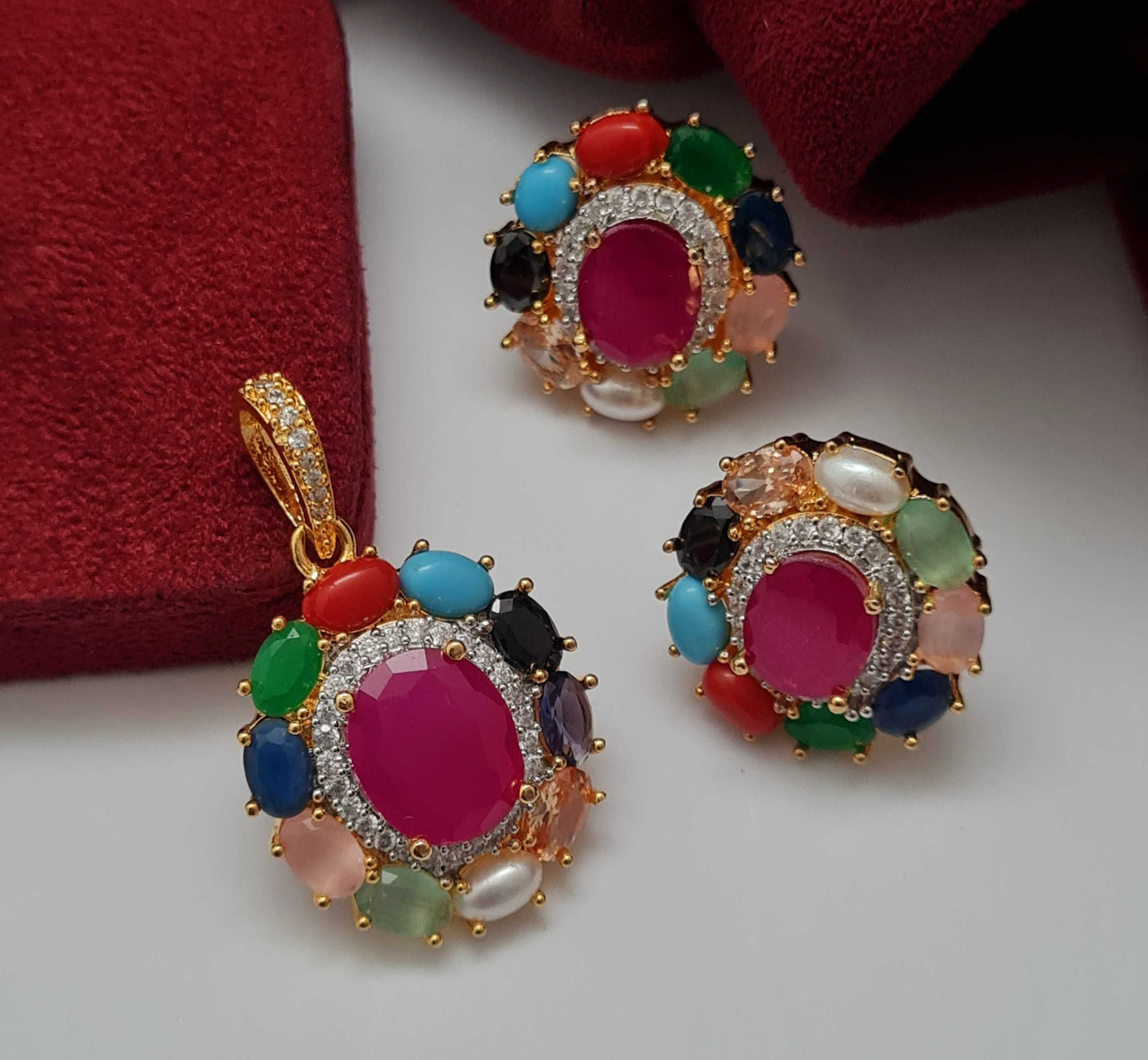 NAVRATNA CZ LOCKET SET