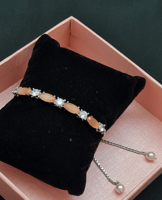 DELICATE CZ BRACELET