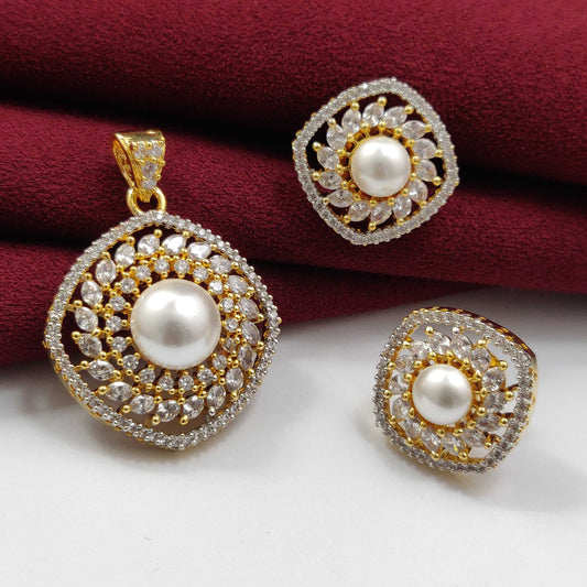 PEARL FANCY AD LOCKET SET