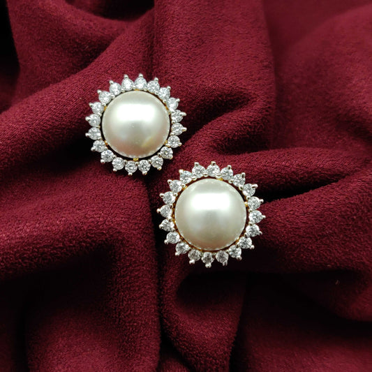 PEARL FANCY AD STUDS