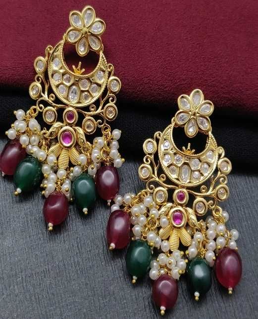 TWINKLING KUNDAN EARRINGS