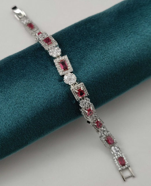 DELICATE CZ BRACELET