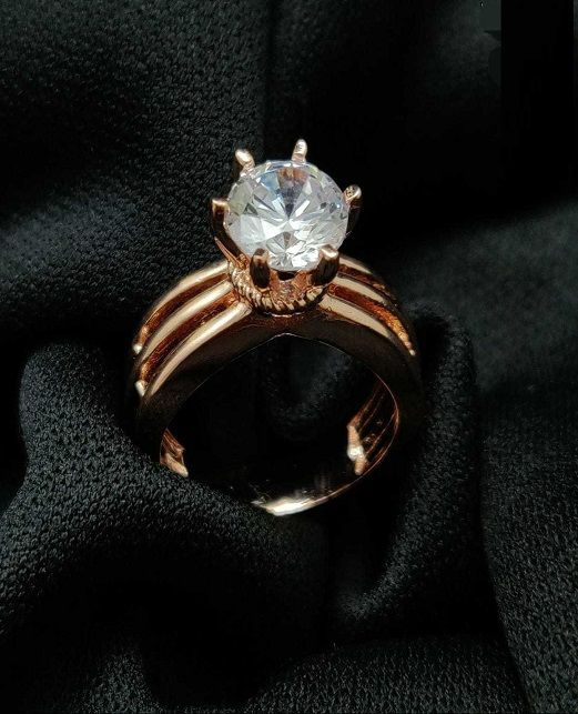 DELICATE CZ FINGER RINGS