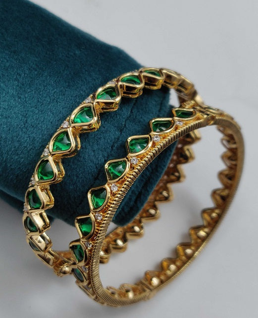 UNCUT KUNDAN 2PC BANGLES