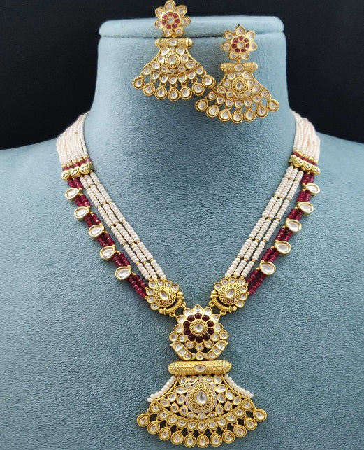 GLORIOUS KUNDAN MALA PENDENT SET