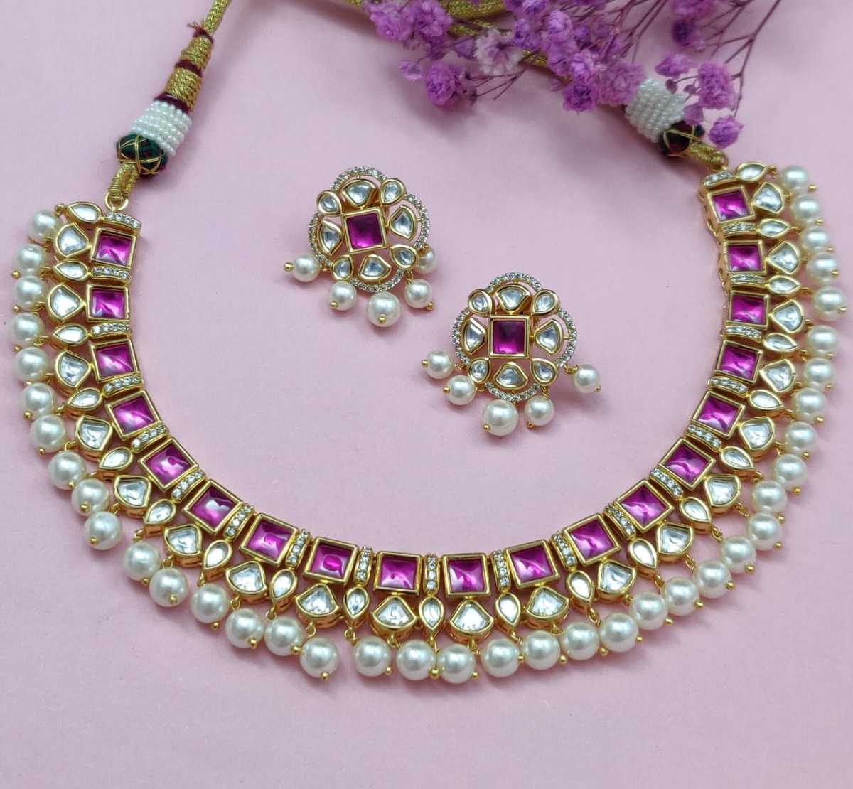 FANCY KUNDAN NECKLACE