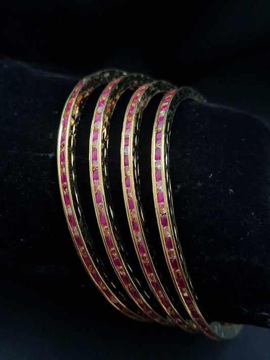 CRYSTAL SHINE CZ 4PCS BANGLES